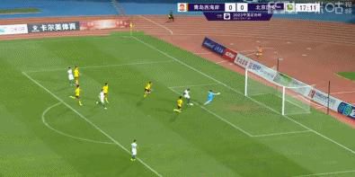 顾言忠点头说道：你姑姑在燕京，那可是出了名的难对付，没想到去金陵倒是让你给治住了。